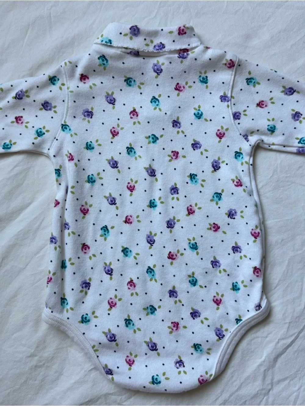 Vintage Y2K Baby Girl Carter’s Mock-neck Bodysuit with Floral Pattern